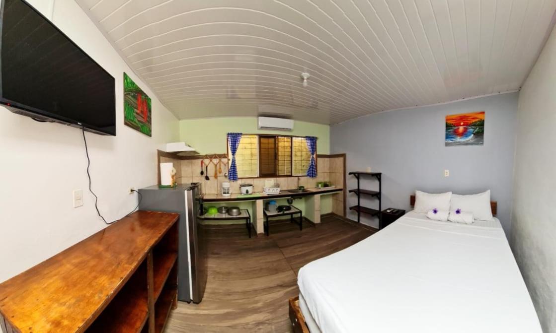 Cabinas Coco Alegre Exterior photo